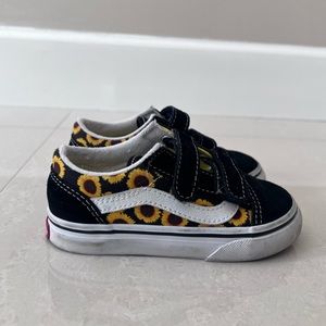 Vans sunflower sneakers size 8